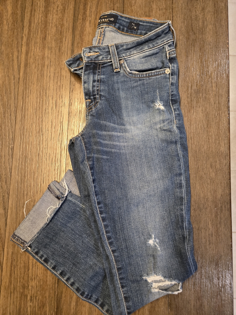Lucky Brand Women's Distressed Blue Denim Jeans